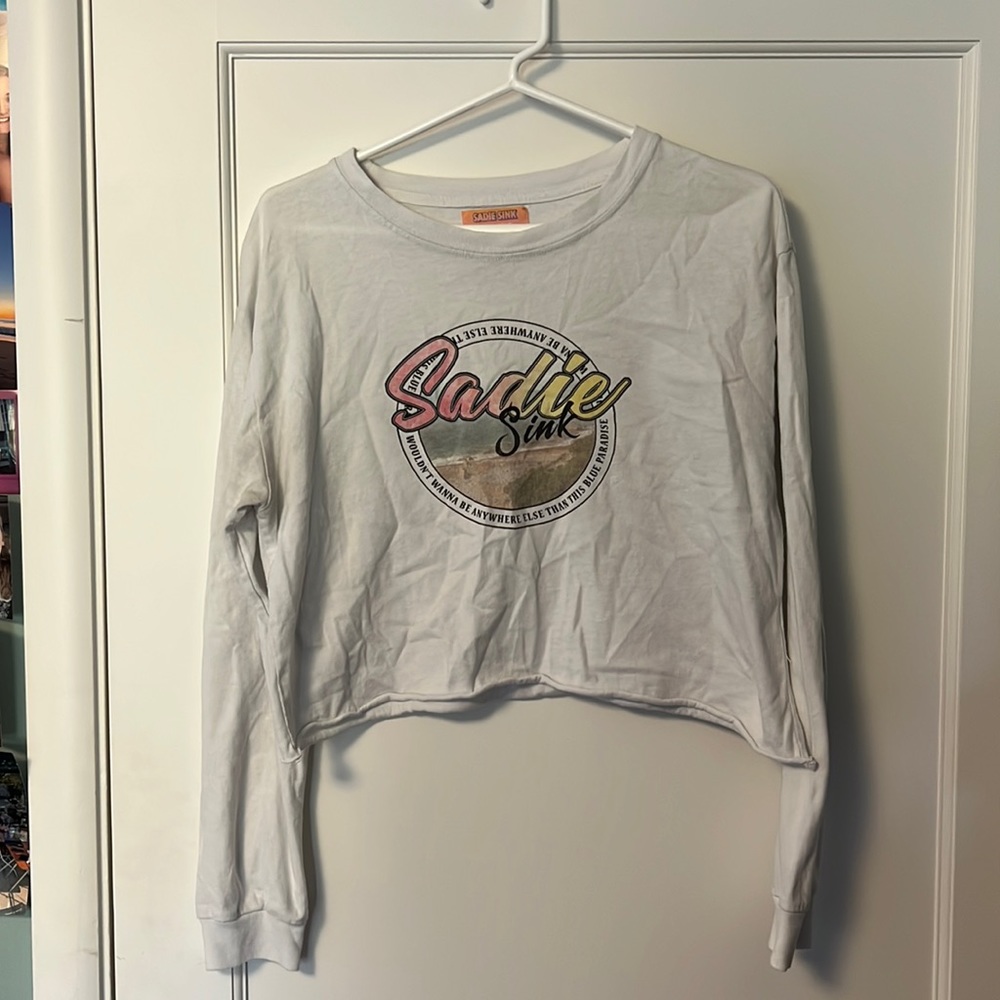 Pull & Bear - white long sleeve crop top - size M